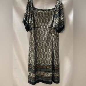 Suzanne Betro Black and Cream Patterned Dress